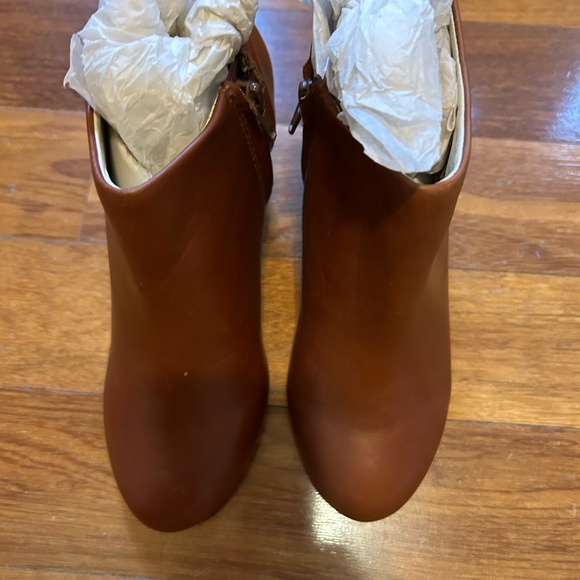 Leather booties from J. Jill size 6. NWOT. - Picture 5 of 13